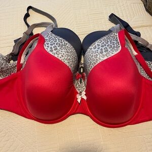 3 Victoria's Secret Red, Gray and Leopard Print Bras - Fab and Sexy. ❤️